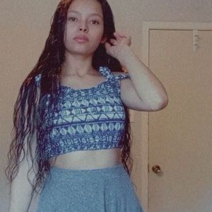 Meet your Posher, Johany